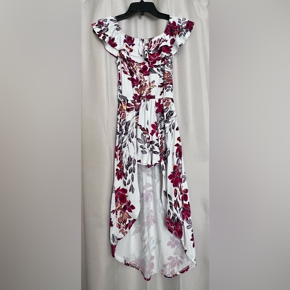 Lilas & Lace White Burgundy Floral Hi Low Romper Size 10 12